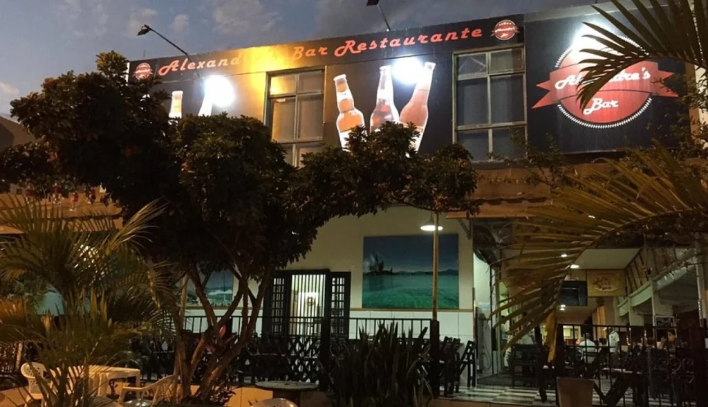 Bar